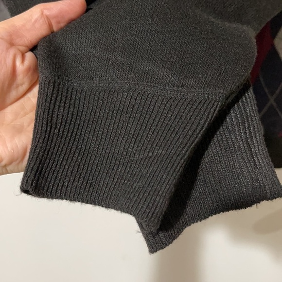 NWOT Men's Large Sweater, Pit to Pit 22 Inches - Picture 4 of 6